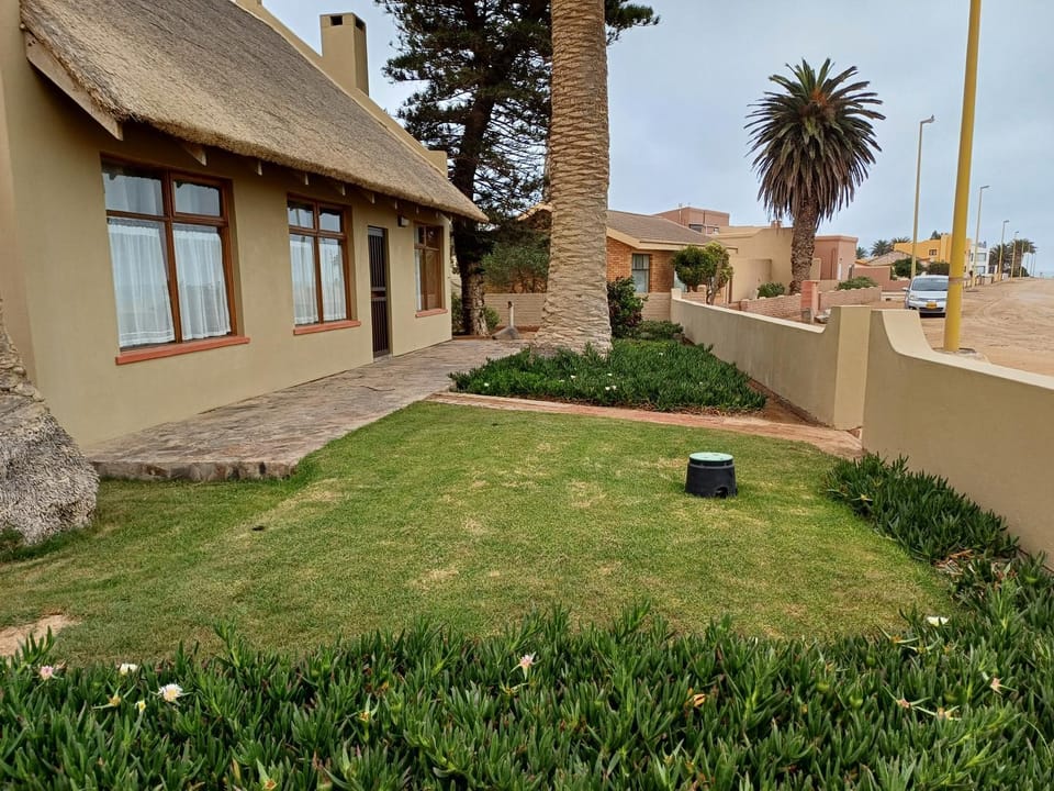 Property building, Garden view