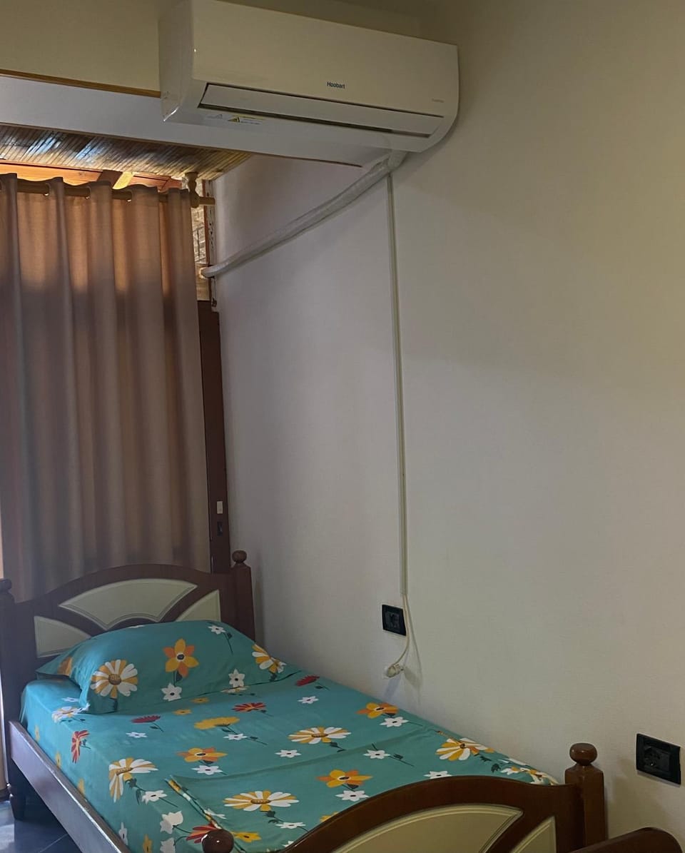 At-Salaj3 House in Vlorë