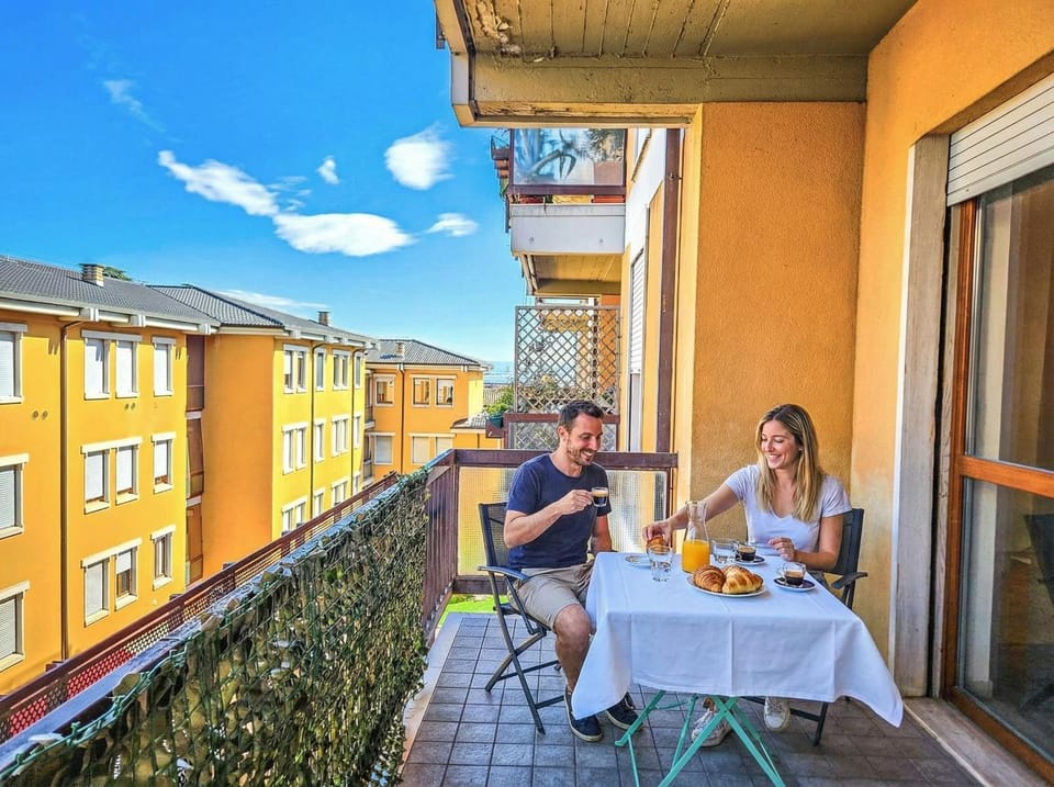 Balcony/Terrace, Balcony/Terrace, Lake view
