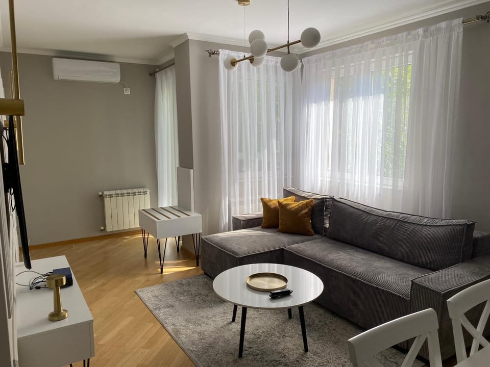 TV and multimedia, View (from property/room), Living room