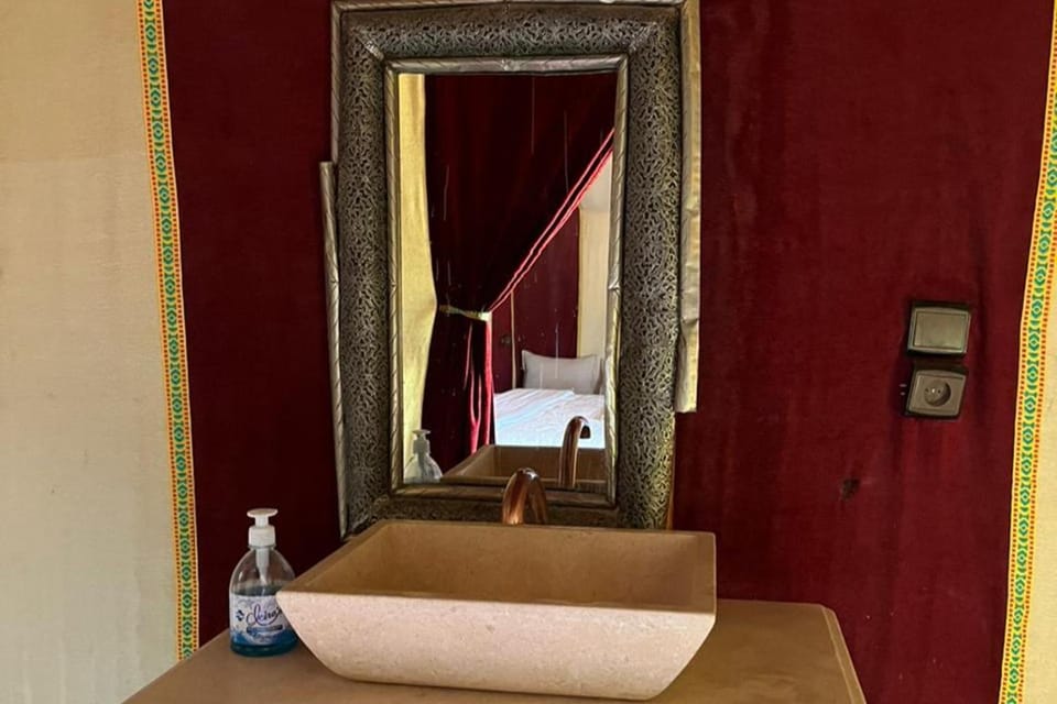Merzouga Luxury Camp House in Morocco