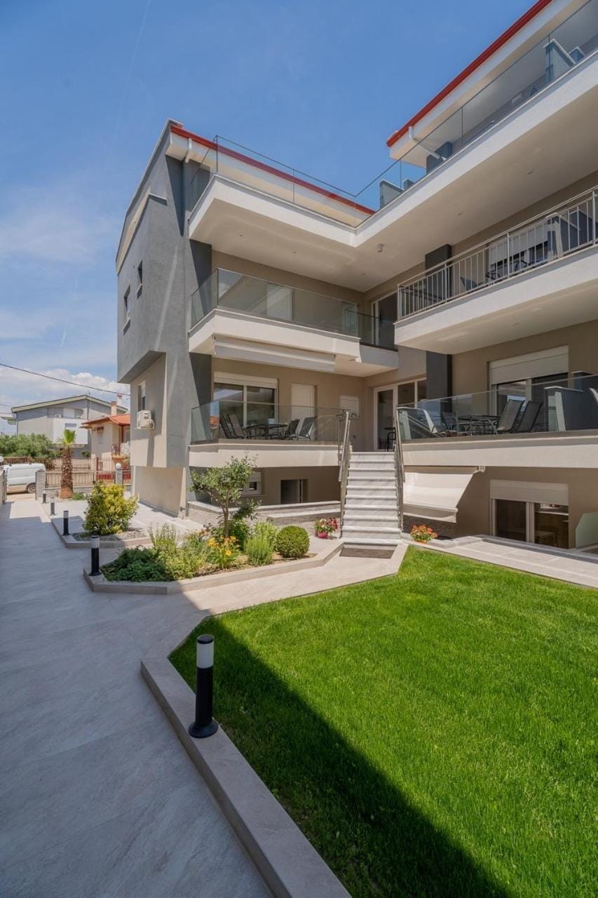 OASIS luxury apartments and rooms nikiti Apartment in Nikiti