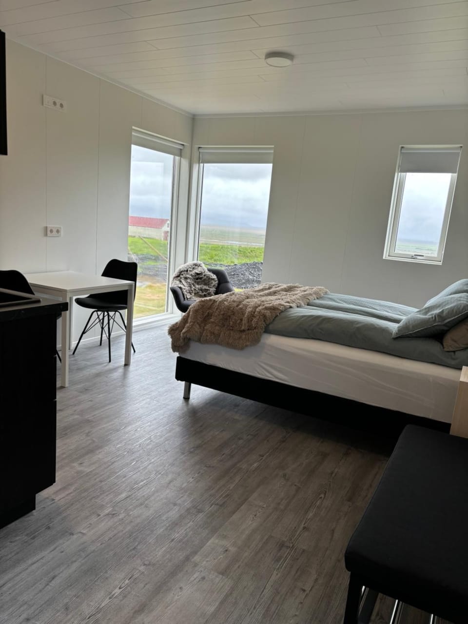 Country cottage with great view to the glacier, Eyjafjallajökull and Westman Islands Apartment in Southern Region