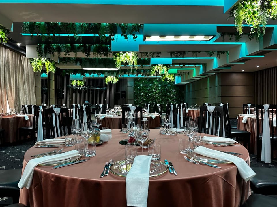 Restaurant/places to eat, Banquet/Function facilities, wedding