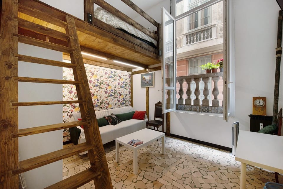 Property building, Living room
