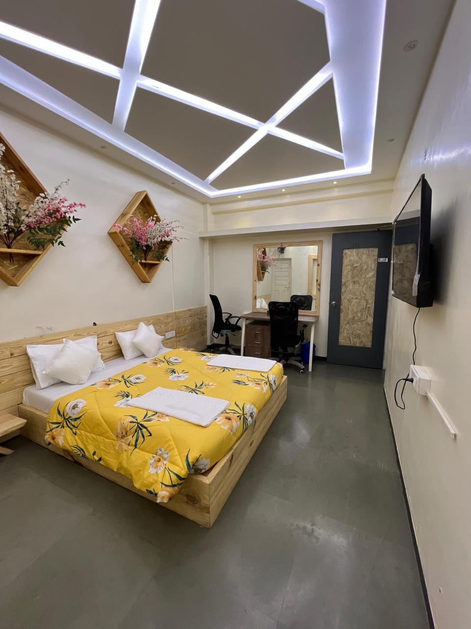 Vip Guest House Hotel in Maharashtra