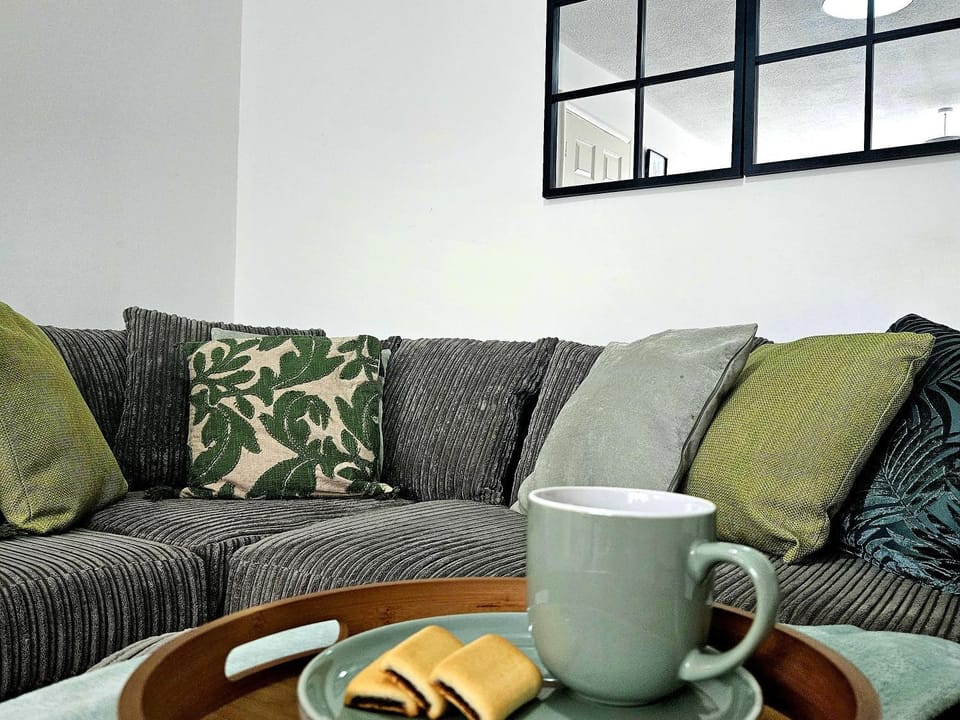 TV and multimedia, Seating area