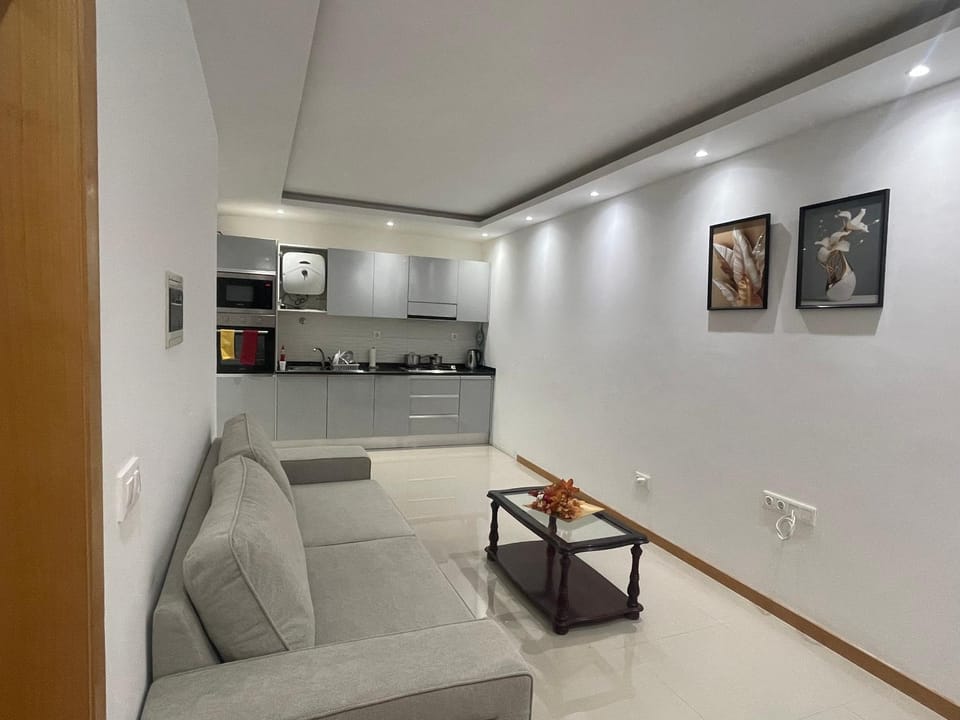 Quarto- Casa Mendes Vacation rental in Praia