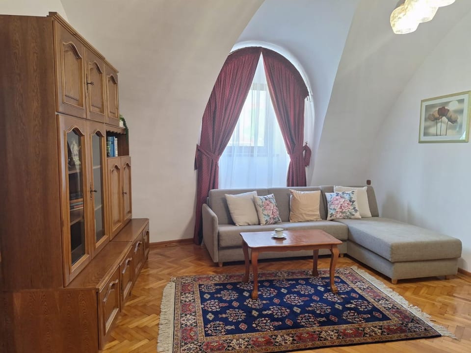 Classy View - Panoramic Sibiu Suite Apartment in Sibiu