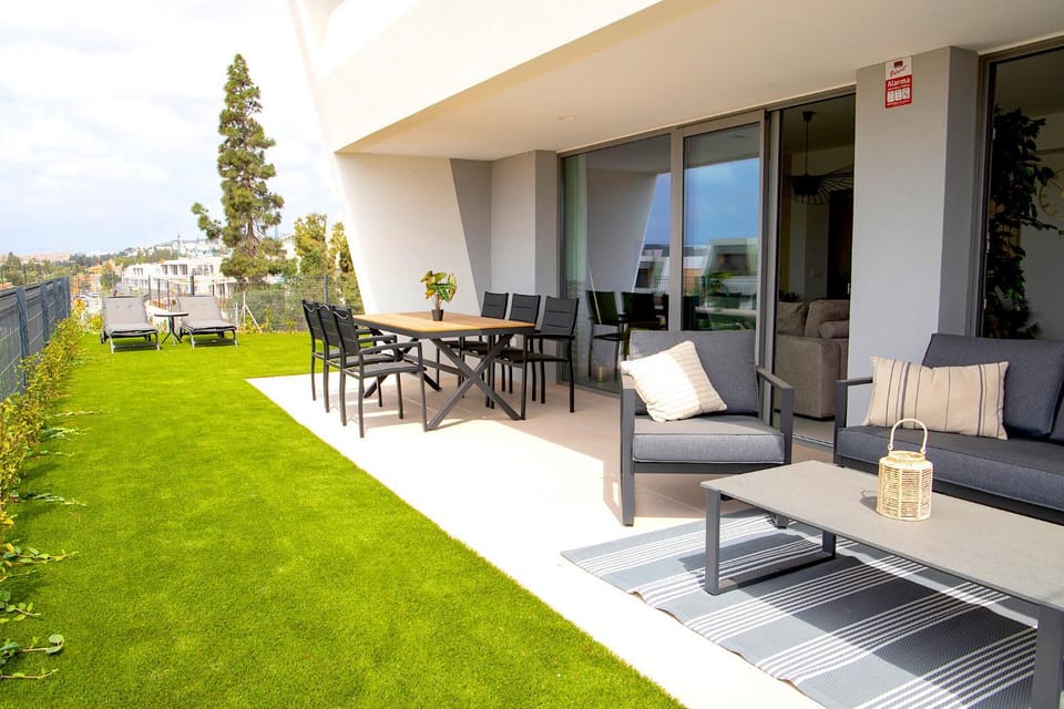 Patio, Garden, Balcony/Terrace, Dining area