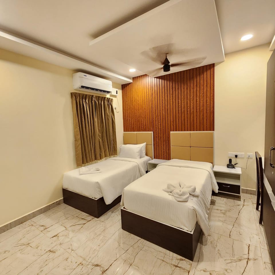 Restaurant/places to eat, Bed, Breakfast, air conditioner
