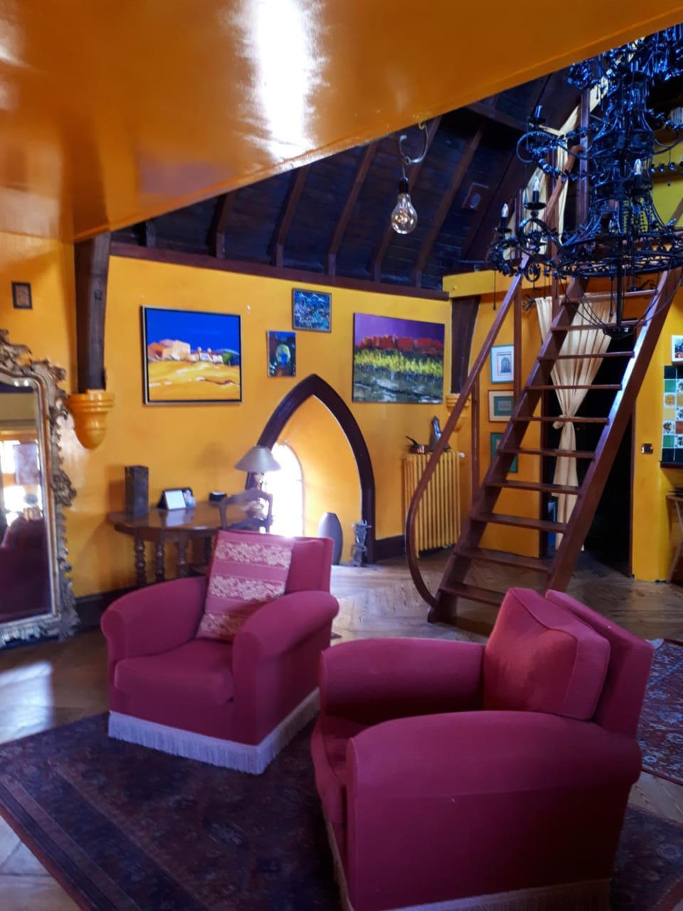 Seating area