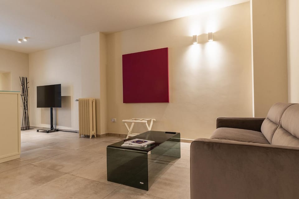 Bed, Living room