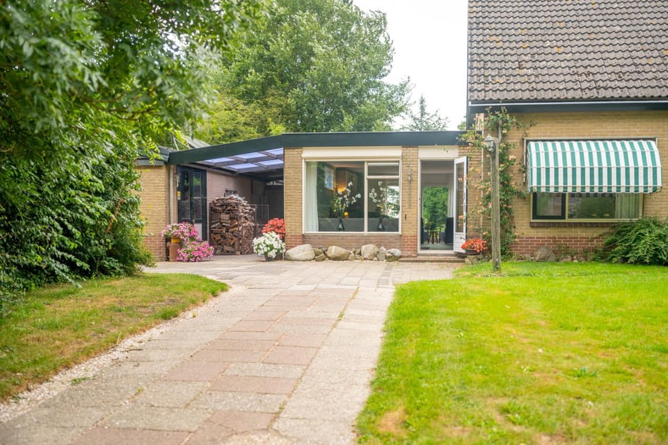 Wad Fijn House in Friesland, Netherlands