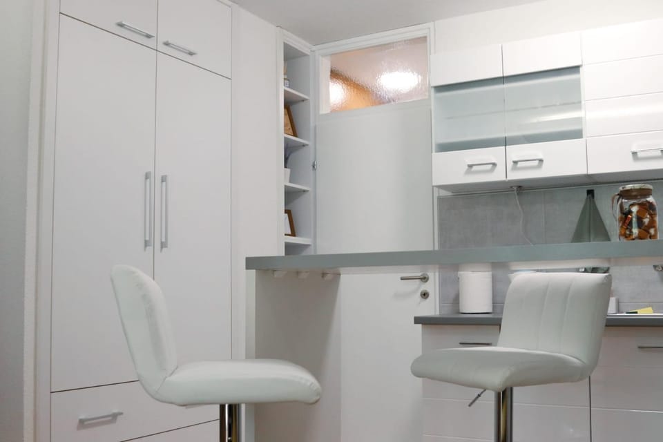 Kitchen or kitchenette, wardrobe