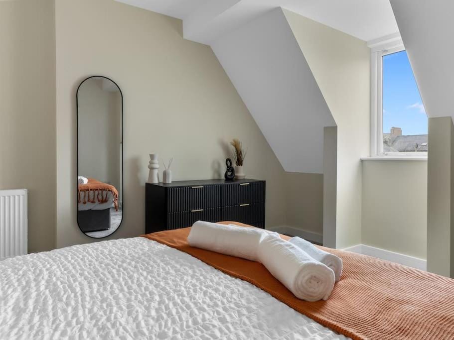 The Penthouse - Crosby St 2 Bed Apartment in Allerdale District