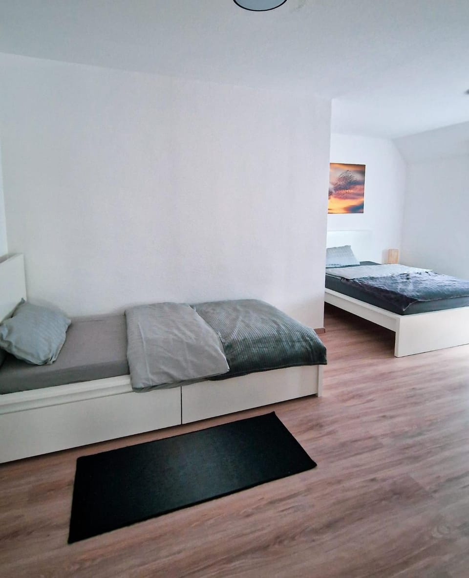 Bed, Seating area, Bedroom
