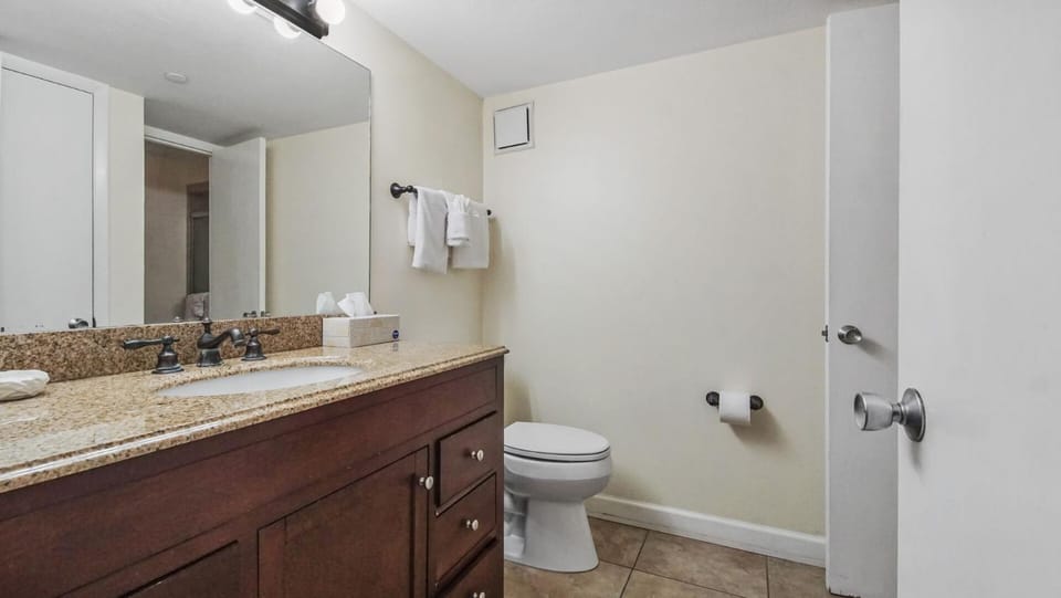 Toilet, Bathroom