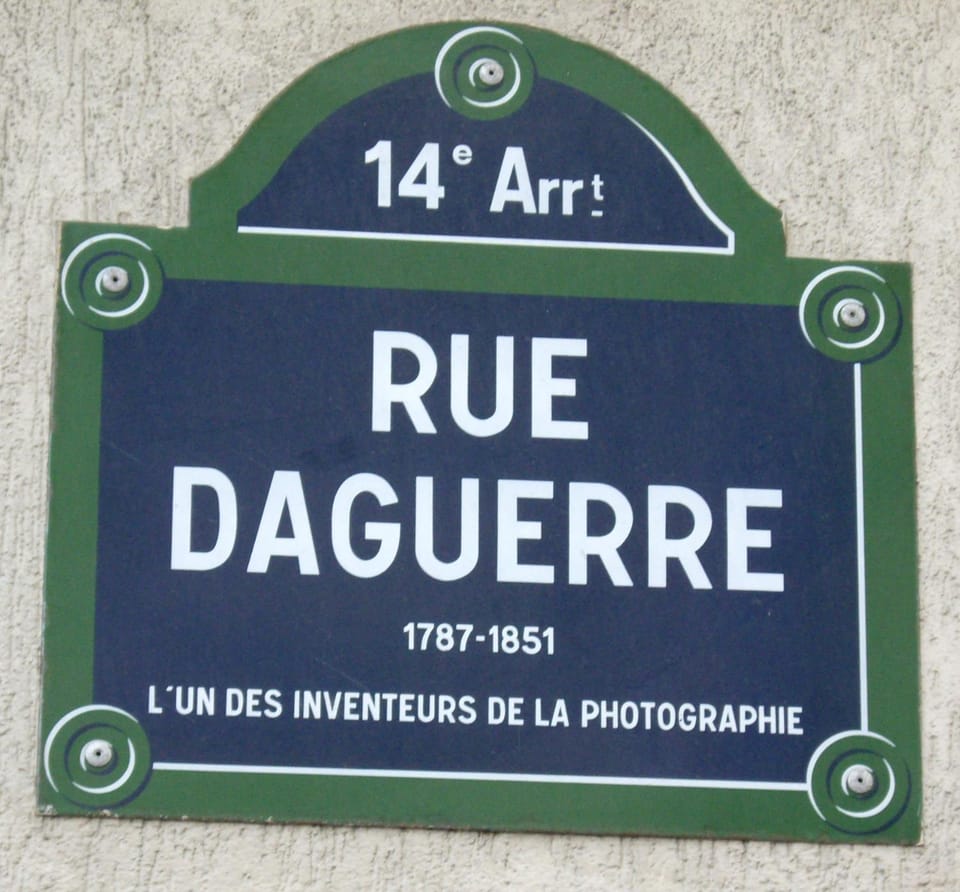 On-site shops, Street view