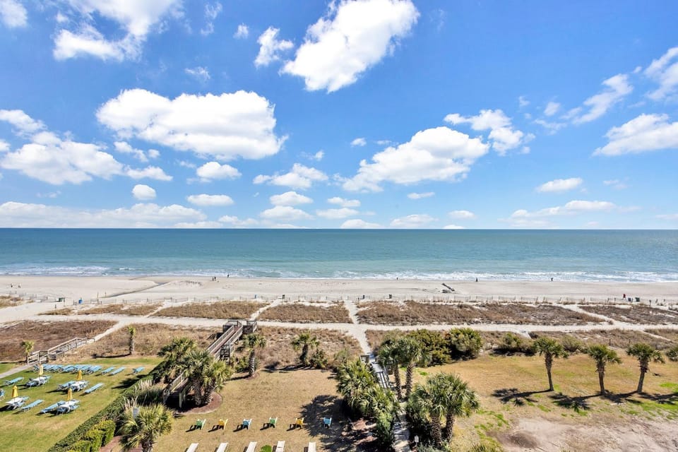 Remodeled Direct Ocean Front by Convention Center Apartment in Myrtle Beach