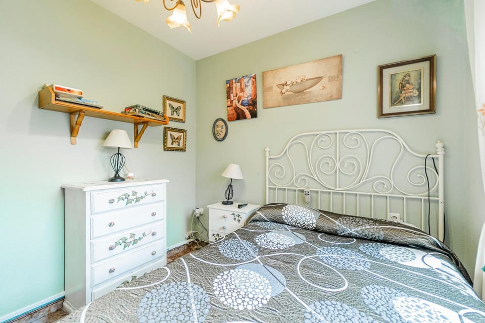 Living room, Bedroom