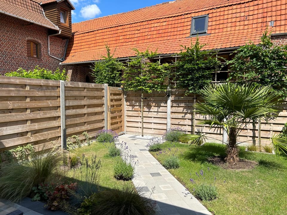Garden, Garden view
