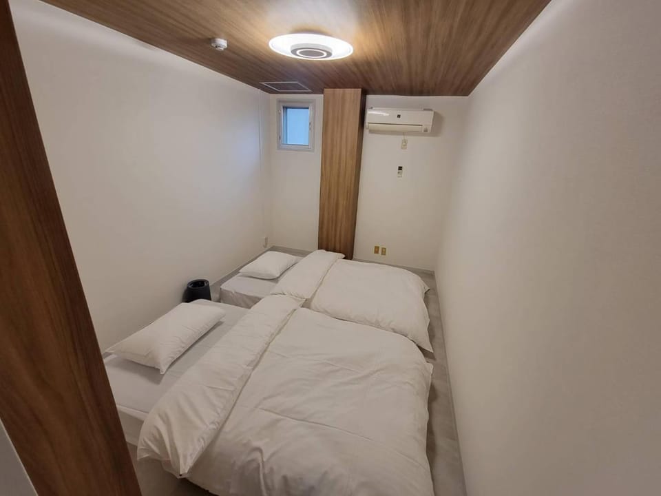 P-STAY広島平和公園withペット 401号室 Bed and Breakfast in Hiroshima