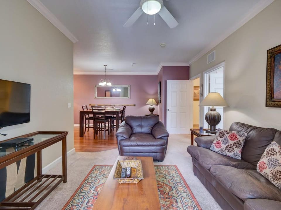 Disney Fun Vacation - Gated Resort Apartment in Four Corners