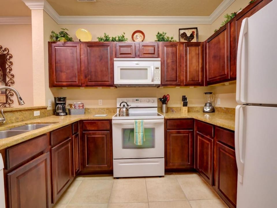 Kitchen or kitchenette, oven, stove