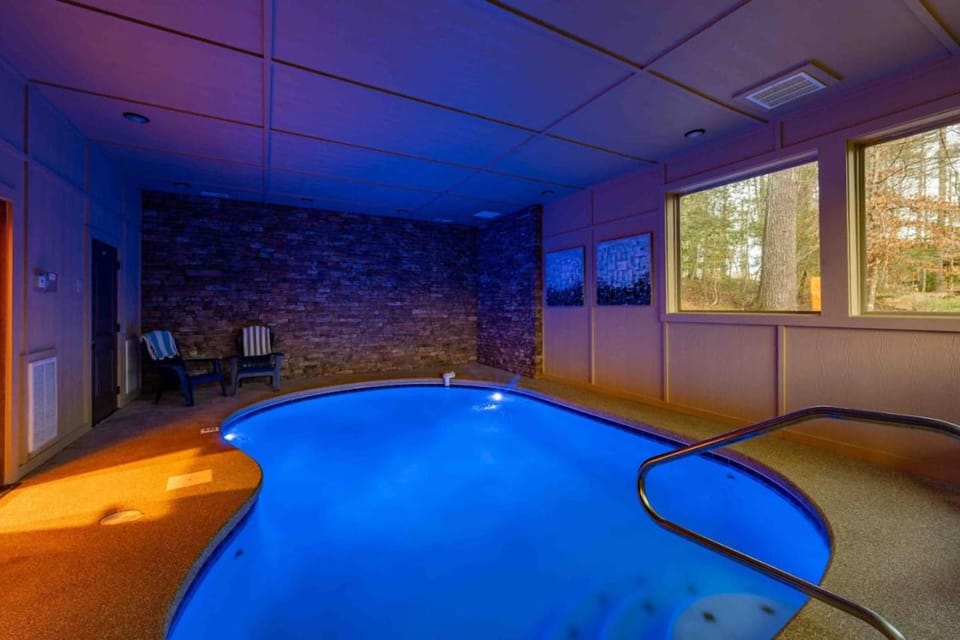Mossy Creek Lodge House in Sevier County