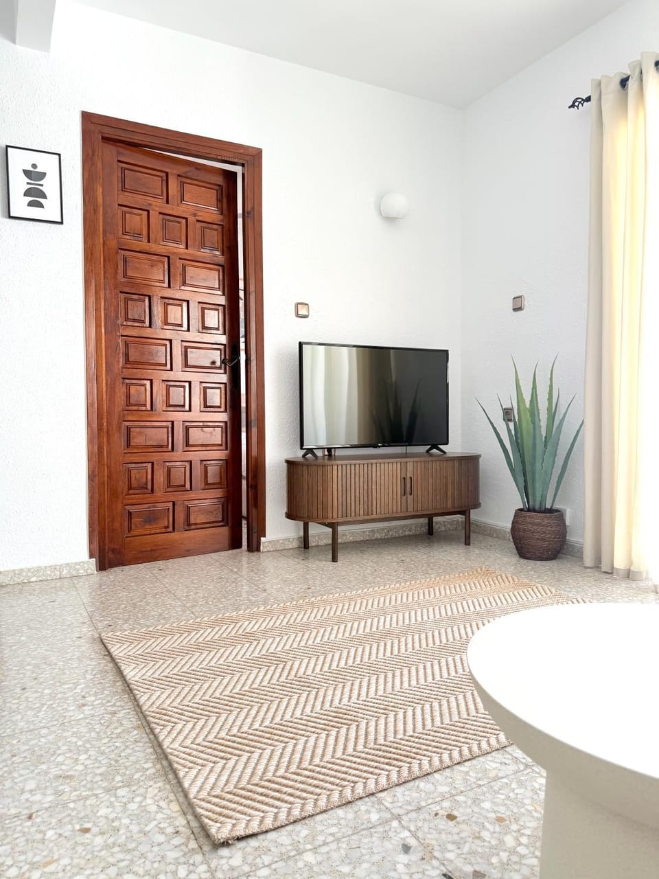 Natalie Calpe Sun 100m to the Beach center Apartment in Calp