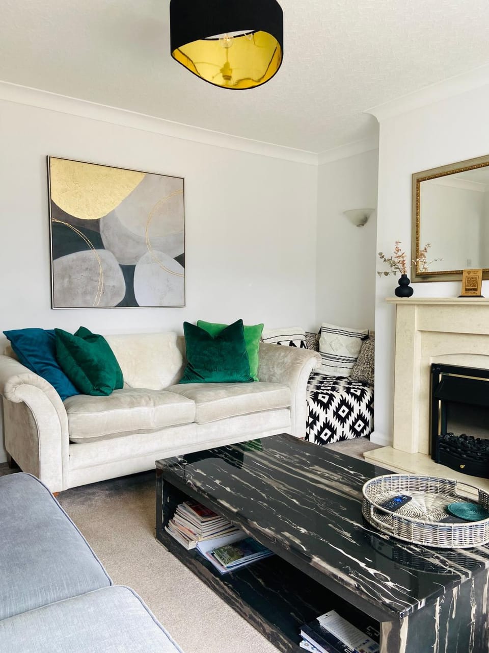 3-Bed Retreat Perfect Contractors & Leisure Stays Onsite Parking House in West Lindsey District