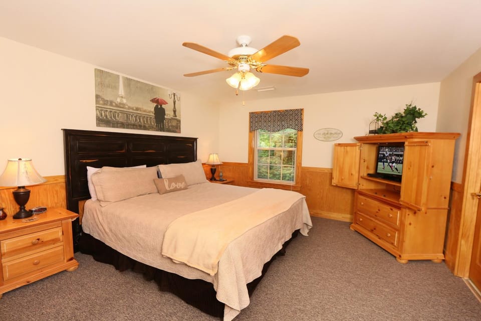 Walnut Grove by Eden Crest Chalet in Pigeon Forge