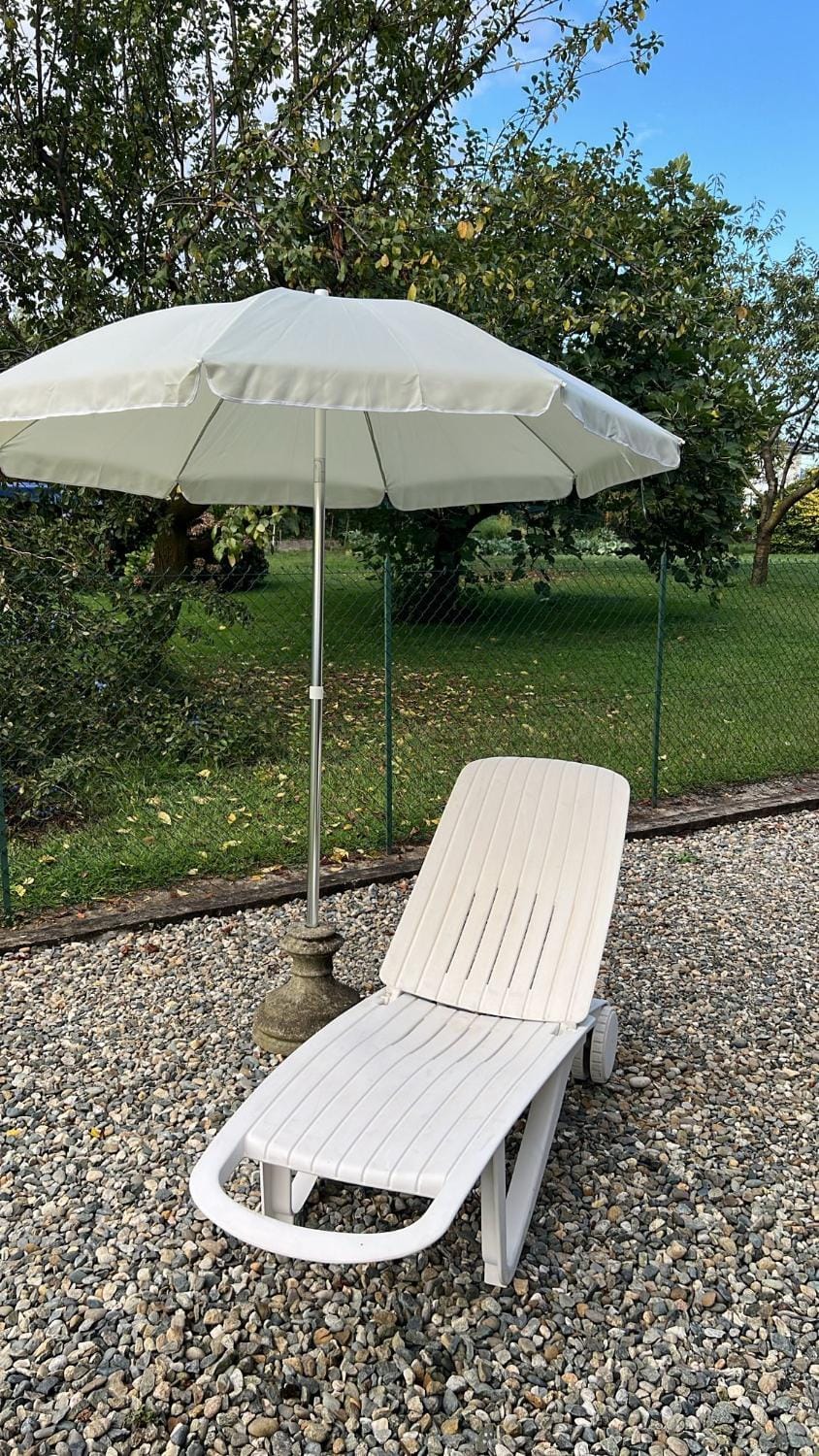 sunbed