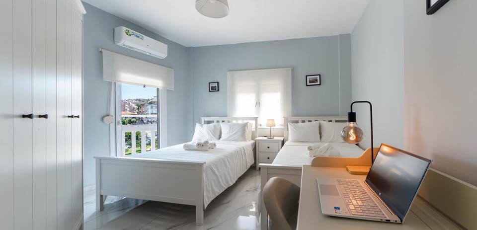 Bed, Bedroom, safe, towels, wardrobe, air conditioner