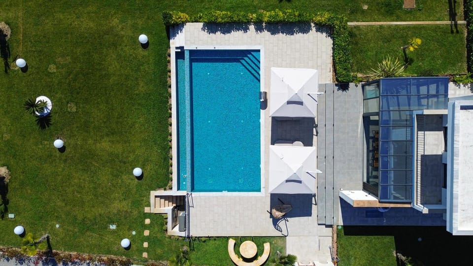 Villa Azul - Pool, Garden, BBQ Villa in Halkidiki