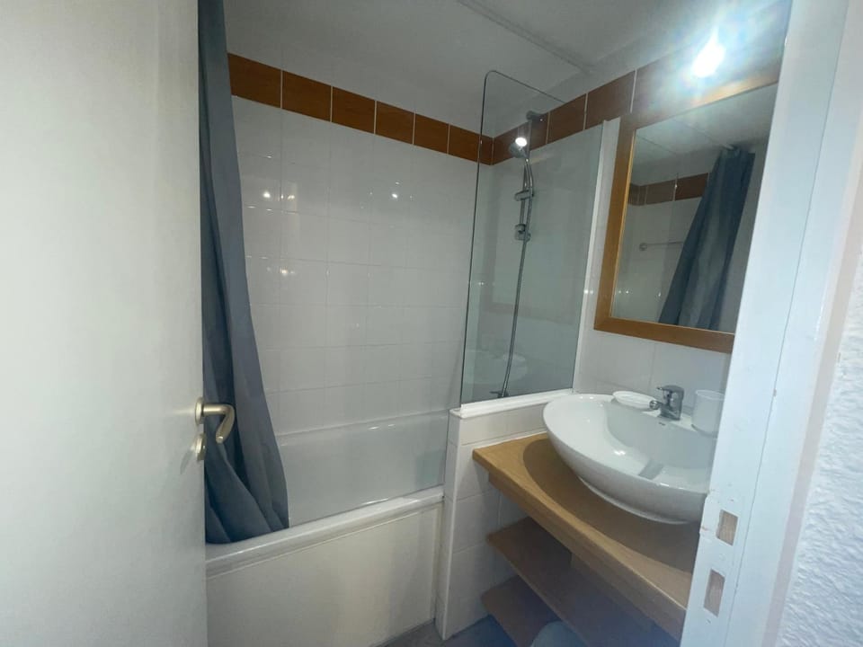 Studio confortable au cœur de Plagne 1800 - FR-1-181-2826 Apartment in Mâcot-la-Plagne