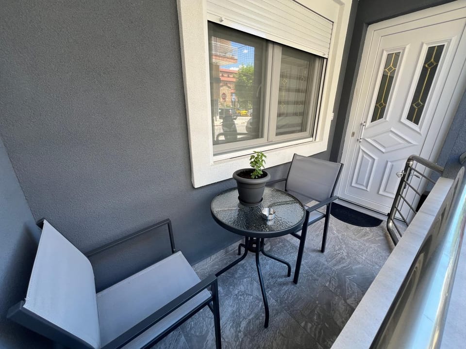 Elegant Loft 2 Apartment in Alexandroupoli