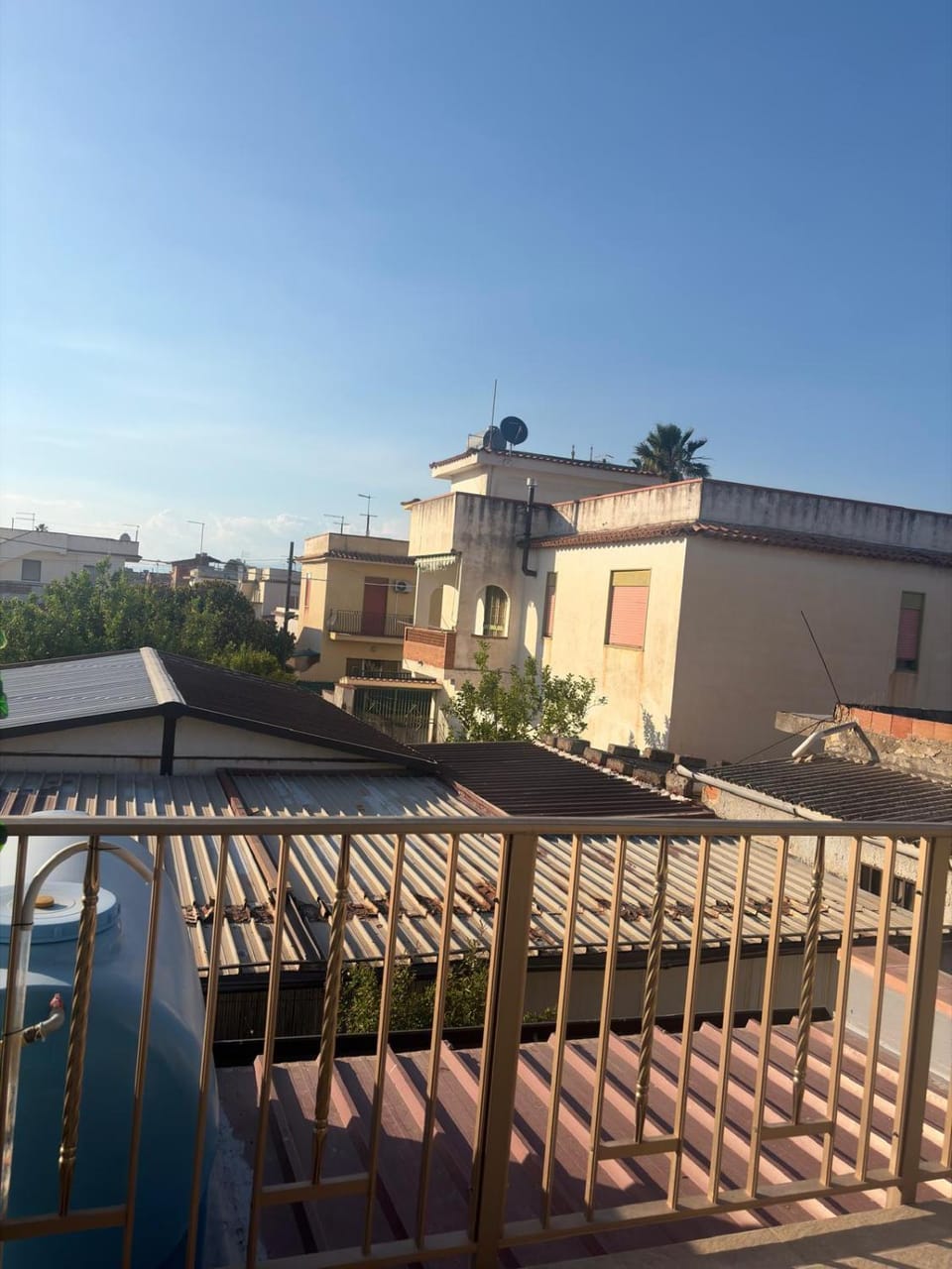 Balcony/Terrace, City view, Inner courtyard view