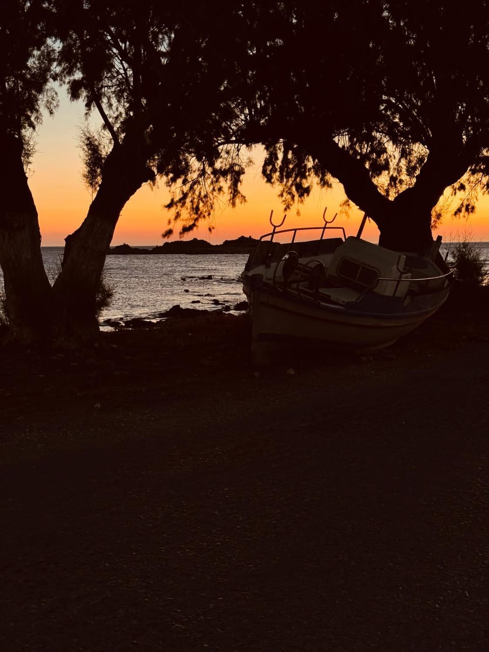 Nearby landmark, Natural landscape, View (from property/room), Beach, Sea view, Sunset