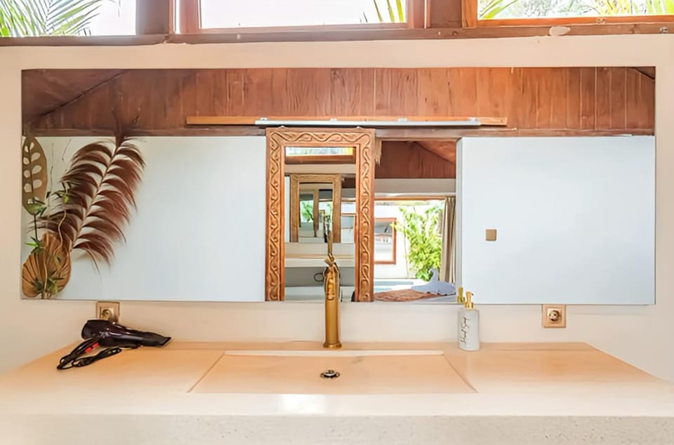 Bathroom, hair dryier
