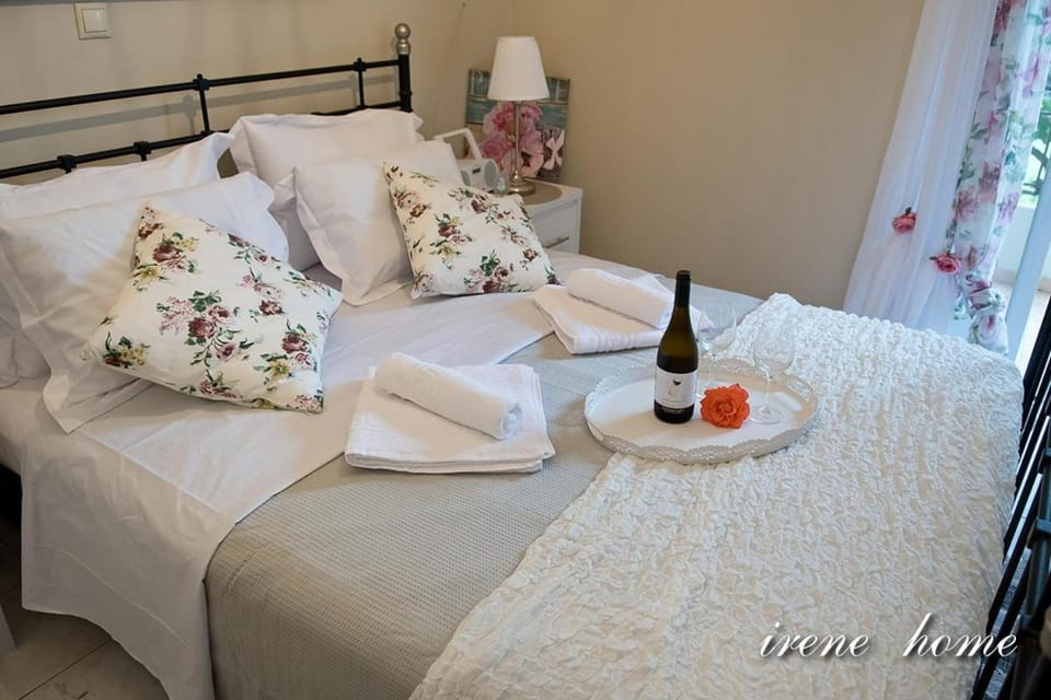 Irene Home Apartment in Peloponnese, Western Greece and the Ionian