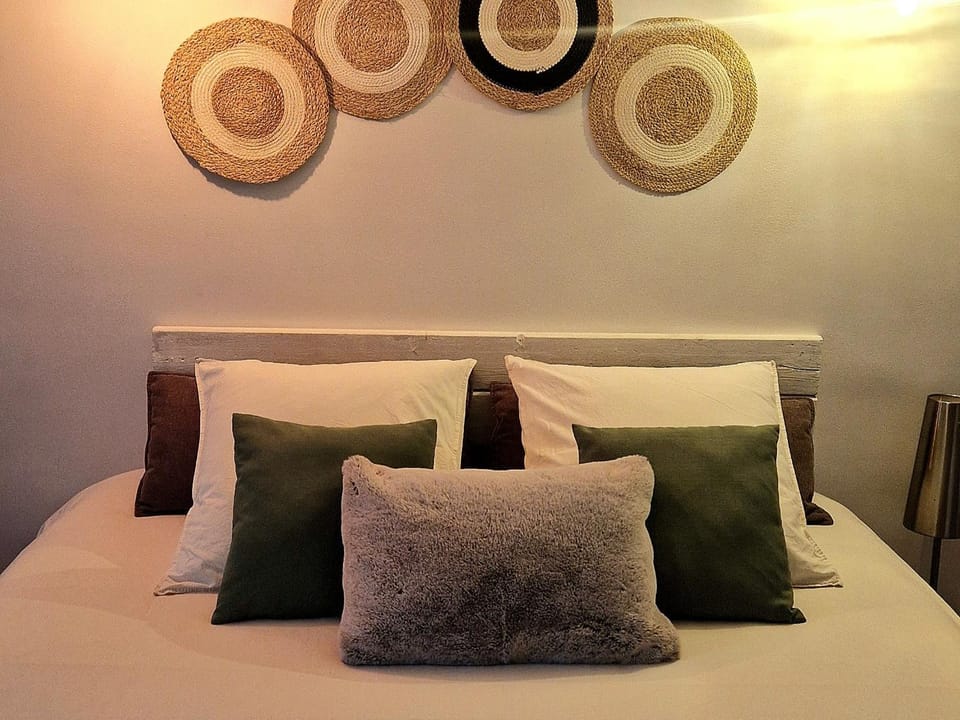 Chambre Deborah indépendante Vacation rental in French Riviera
