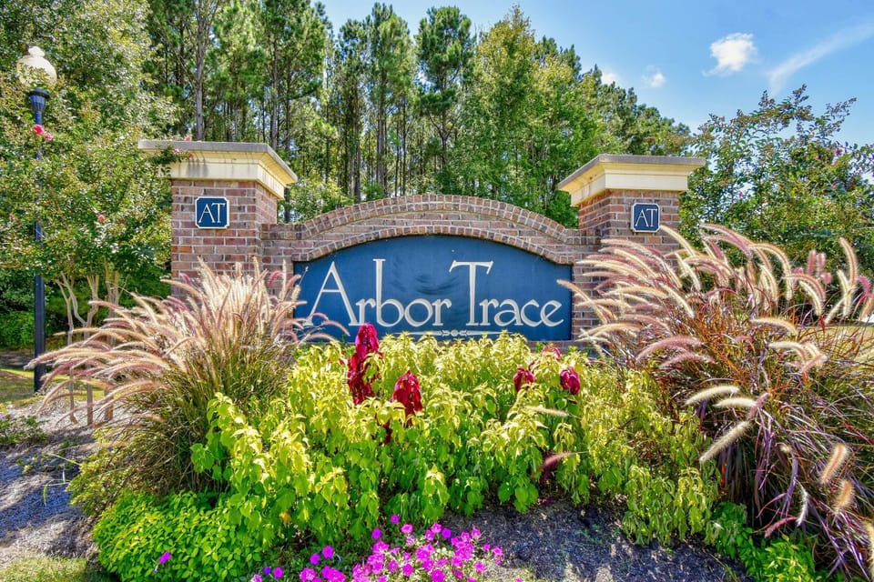 Serene Getaway at Arbor Trace in Barefoot Resort, North Myrtle Beach Apartment in North Myrtle Beach