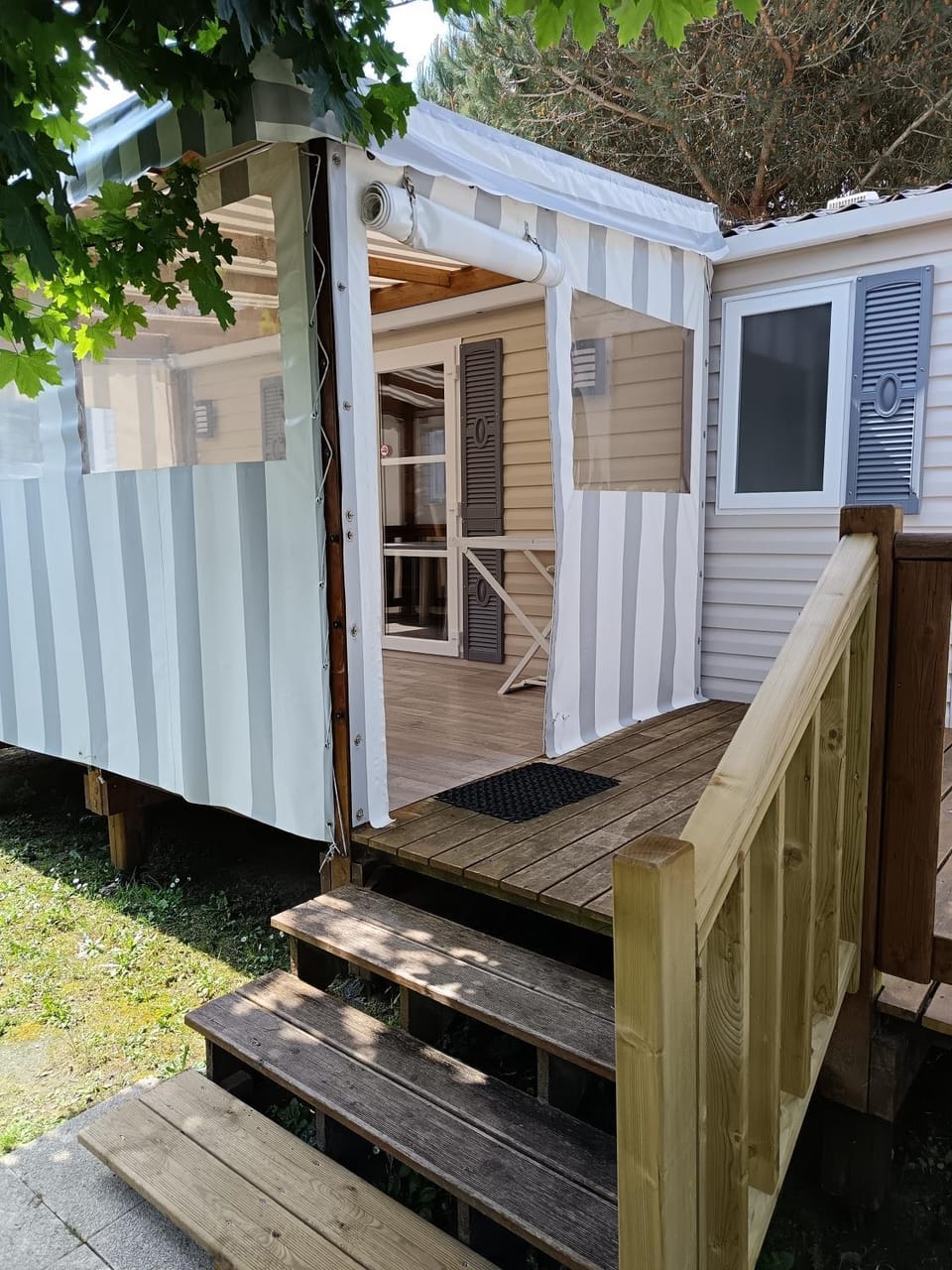 MH 329 Camping Bois Dormant Campground/ 
RV Resort in Saint-Jean-de-Monts