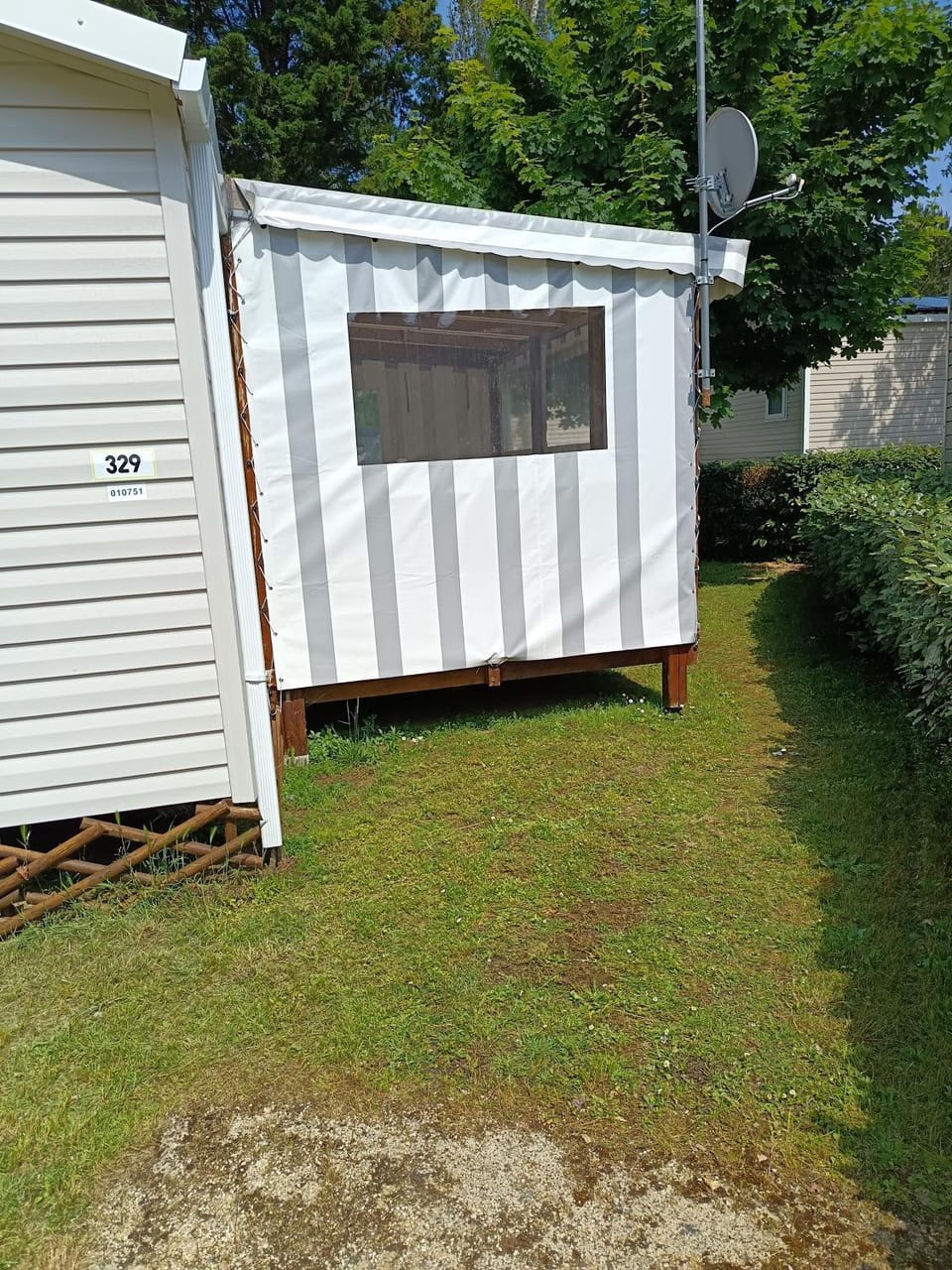 MH 329 Camping Bois Dormant Campground/ 
RV Resort in Saint-Jean-de-Monts