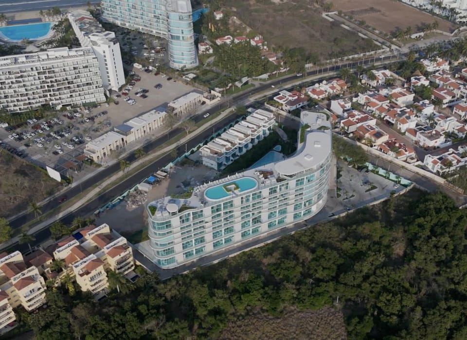 Property building, Restaurant/places to eat, Swimming pool