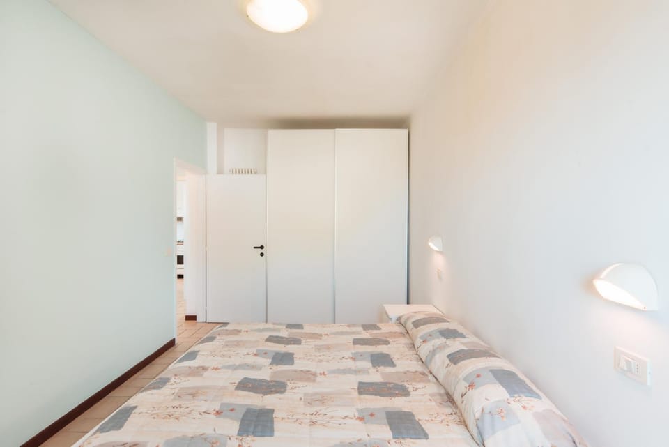 APPARTAMENTO -B- VISTA MARE con 2 camere da letto-Residence Azzurro Apartment in Gabicce Mare