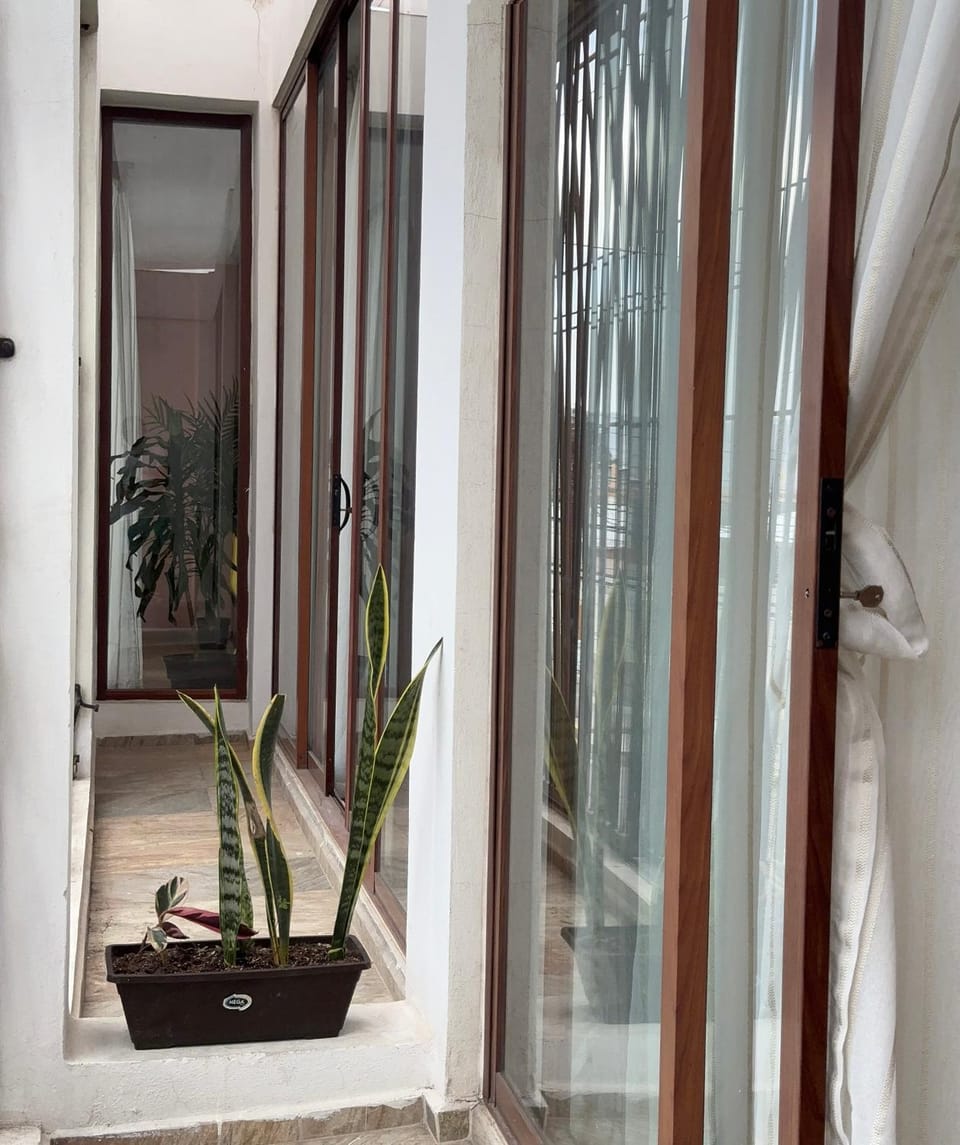 Property building, Balcony/Terrace