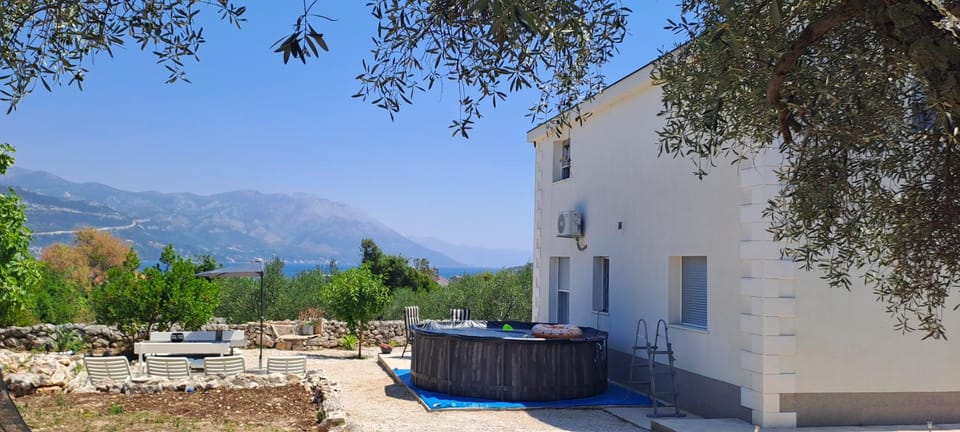 Holiday home Berta House in Račišće